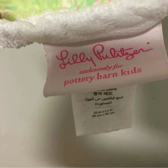 Lilly Pulitzer Pottery Barn Kids baby towel - Picture 4 of 4